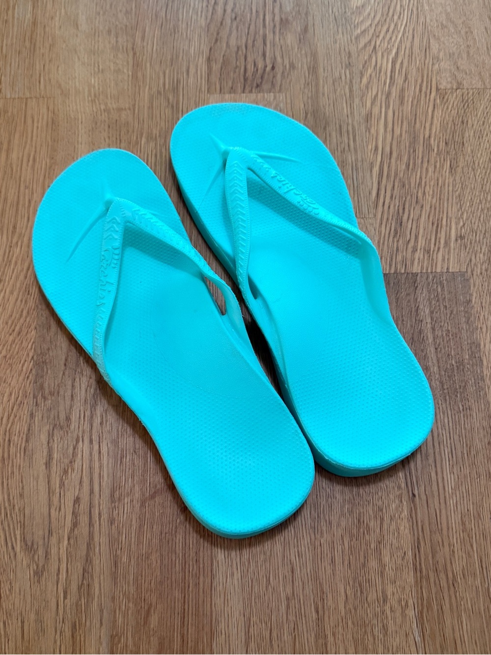 Archies 8 Mint Arch Support Flip Flops - Picture 2 of 7